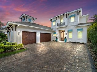 6892 Leeward Way, Naples, FL 34109