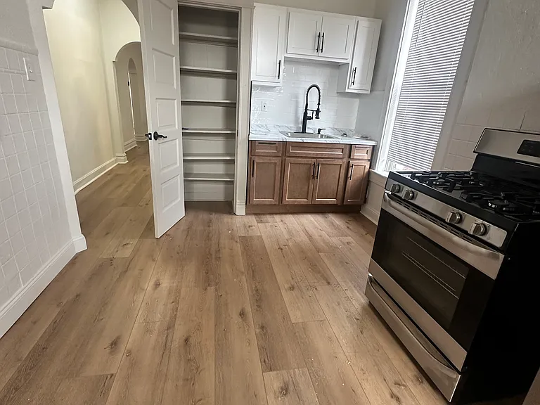 3148 Miami St #1F — Photo 14