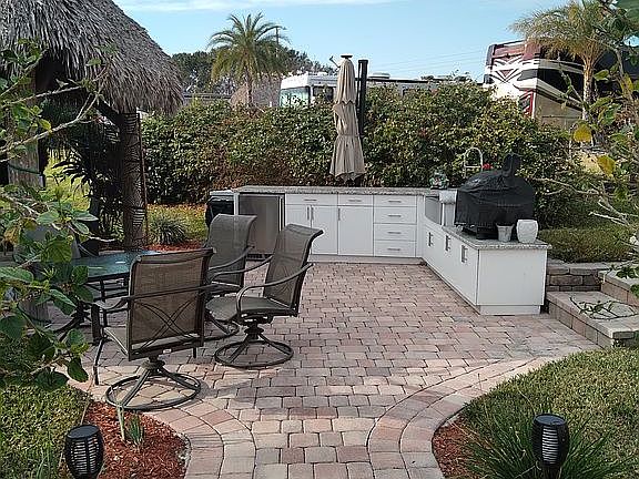 2nd image of 3285 Fish Hawk Dr