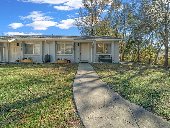3rd image of 11627 SE 57th Ct #11627