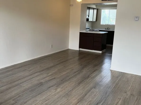 Sunrise South, 1008 Alvarado Dr SE #21, Albuquerque, NM 87108