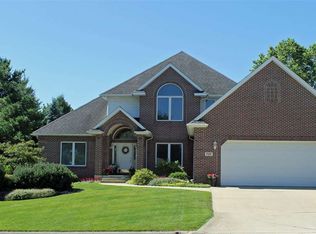 731 E Franklin St, Denver, IA 50622