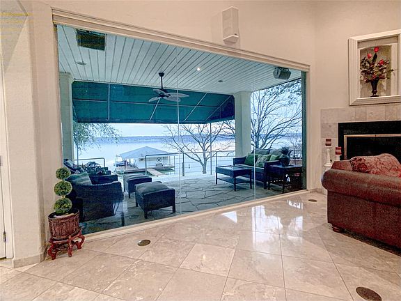 5th image of 3919 Buena Vista Cir