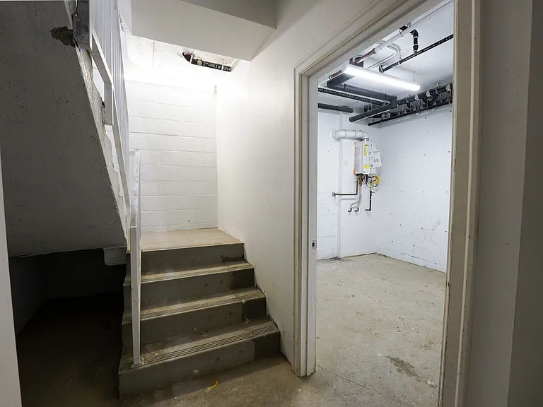 8837 Burnet Ave #102 — Photo 7