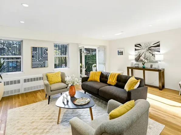 14 West 87th Street image 2 of 14