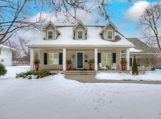 5124 Grove St, Edina, MN 55436