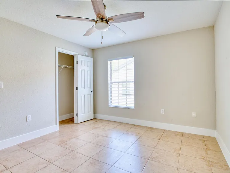 3435 NE 55th Ave — Photo 43