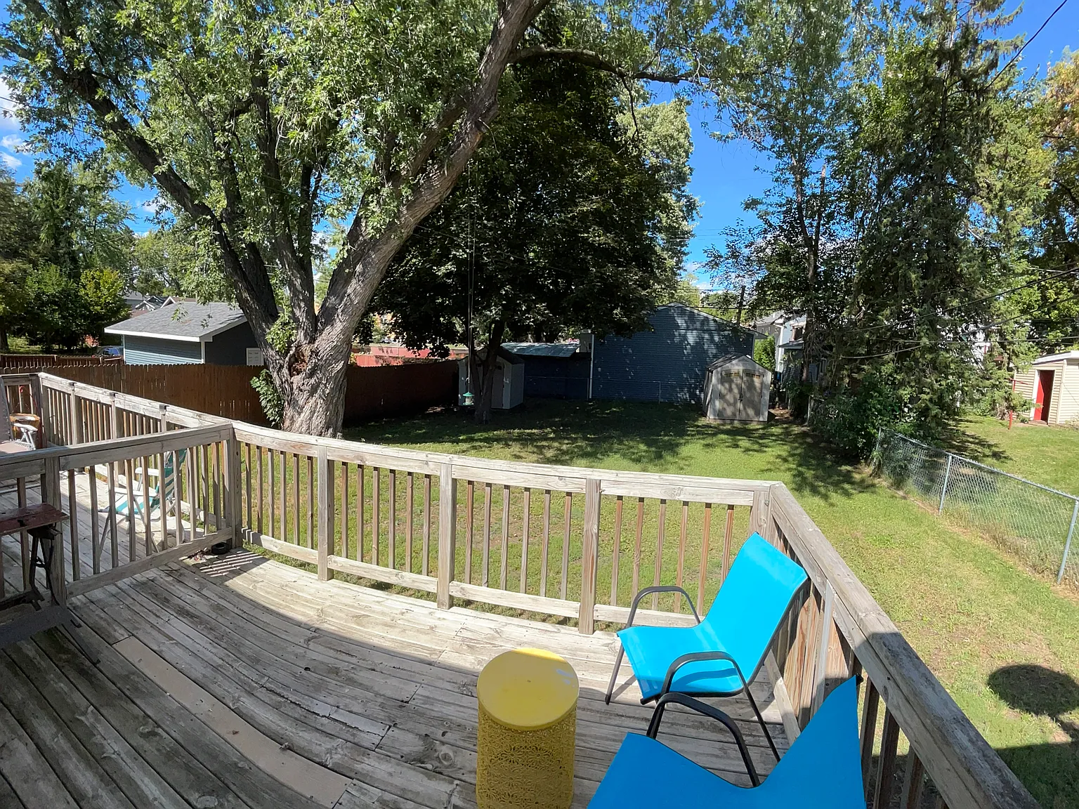 3 bed, 1300 sqft, $1,900 — Photo 2