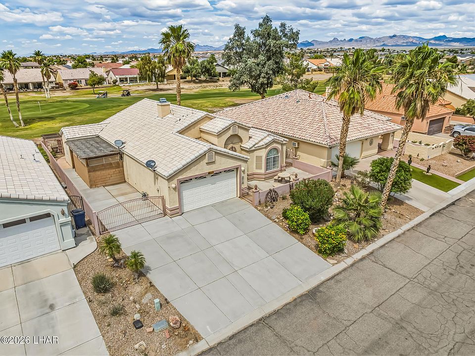 1st image of 2013 E Desert Lakes Dr