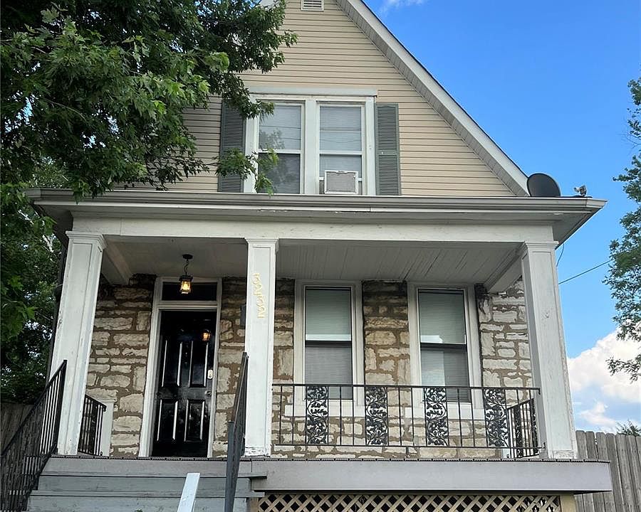 1st image of 3232 S Big Bend Blvd