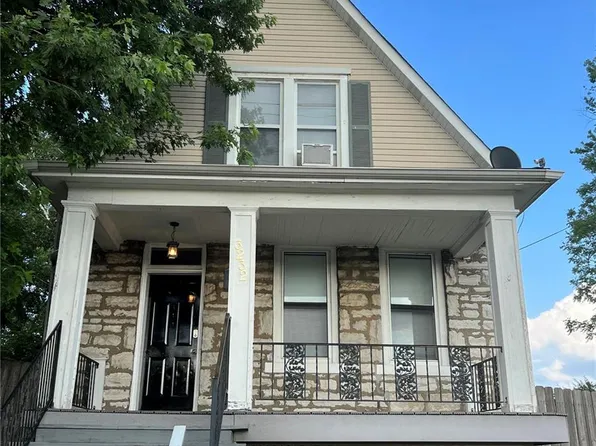 3232 S Big Bend Blvd, Saint Louis, MO 63143