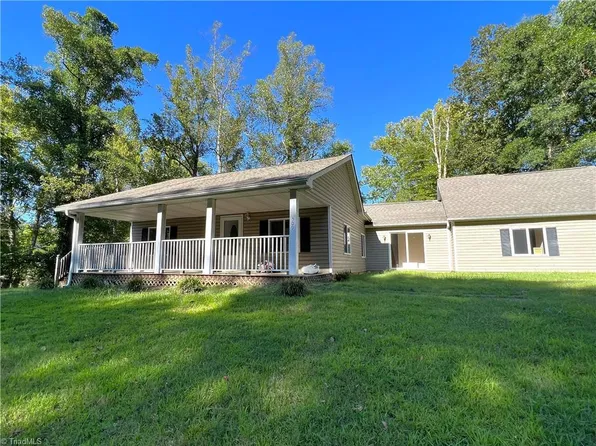 509 Birch Creek Rd, Mc Leansville, NC 27301