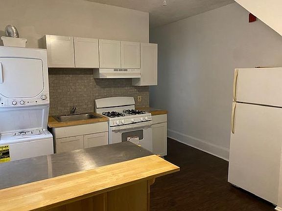 2nd image of 4315 Larchwood Ave