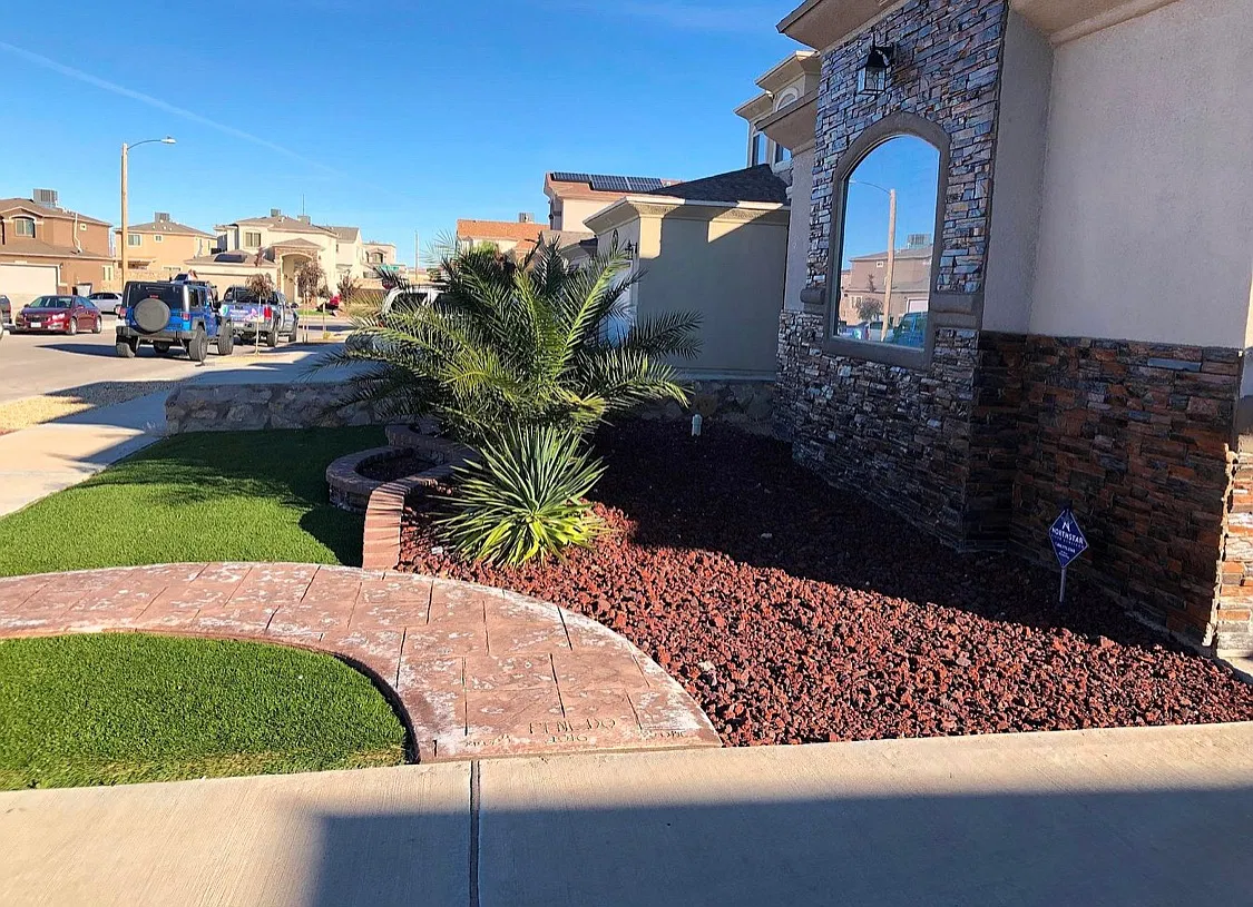 4 bed, 2393 sqft, $2,300 — Photo 4