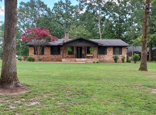 17 3rd Ave, Rainsville, AL 35986