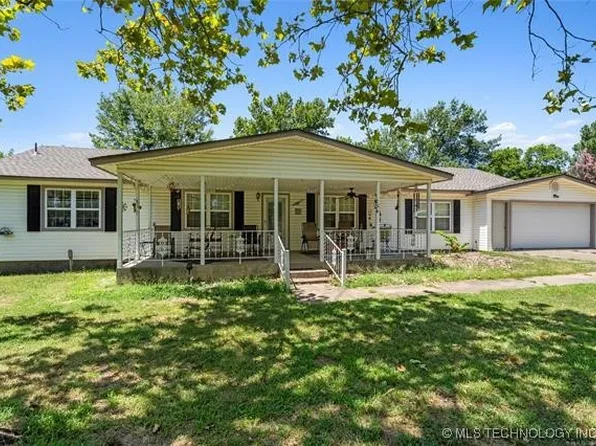 421866 S 1163rd Rd, Eufaula, OK 74432