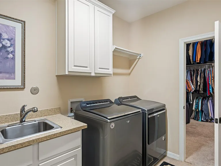 8126 Threadtail St — Photo 15