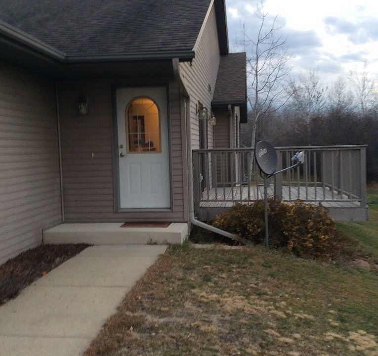 1st image of 607 Schneider Ave