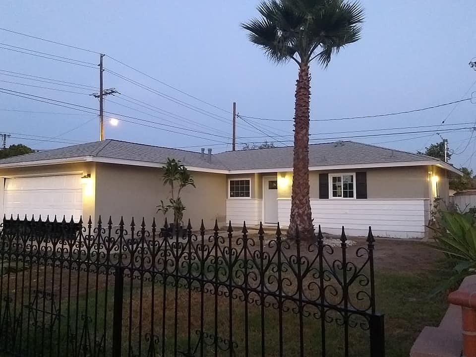1st image of 550 Cabana Ave