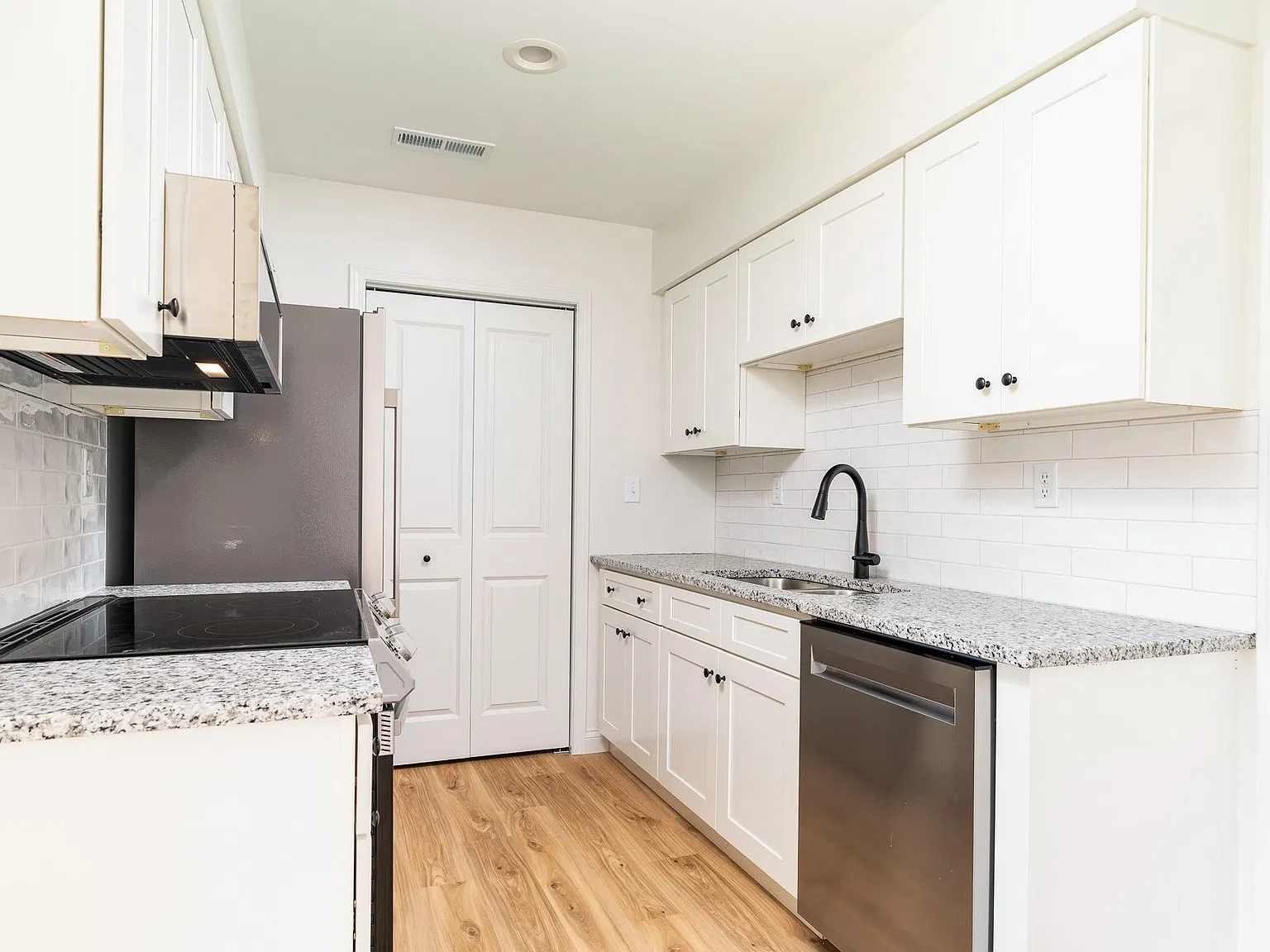 1625 Francis Rd NW — Photo 4