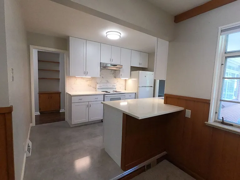 245 Garnet St — Photo 18
