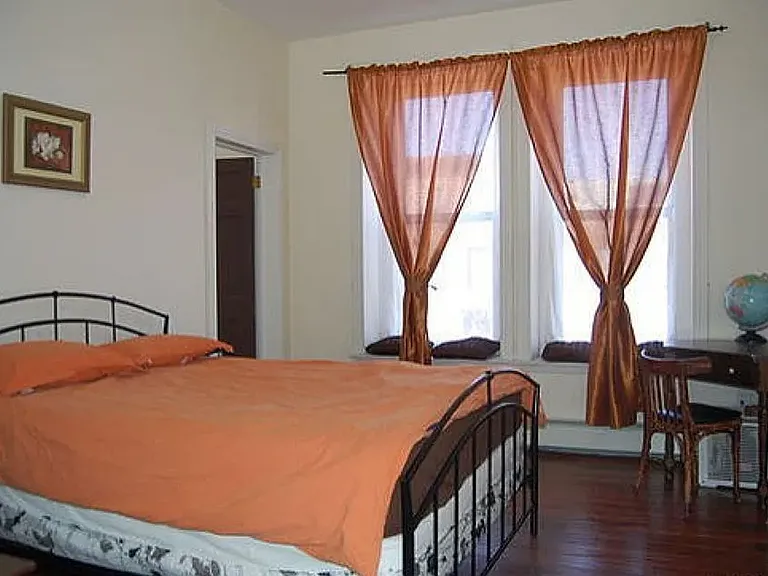 376 Madison St #2 — Photo 6