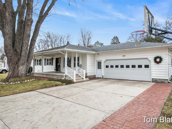 817 Lilac Ave, Big Rapids, MI 49307