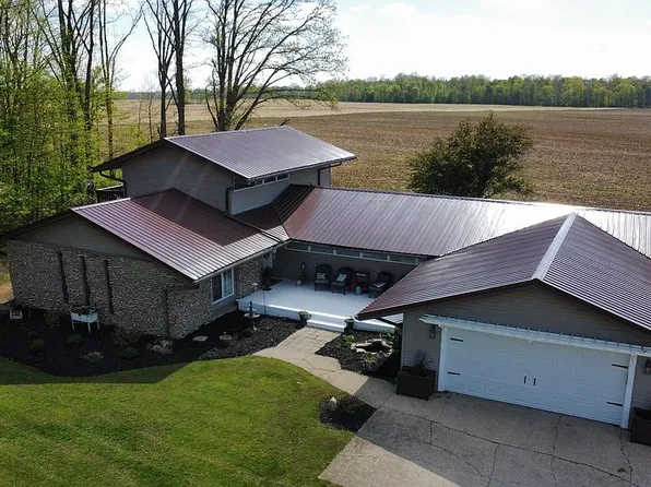 304 Dublin Pike, Cambridge City, IN 47327