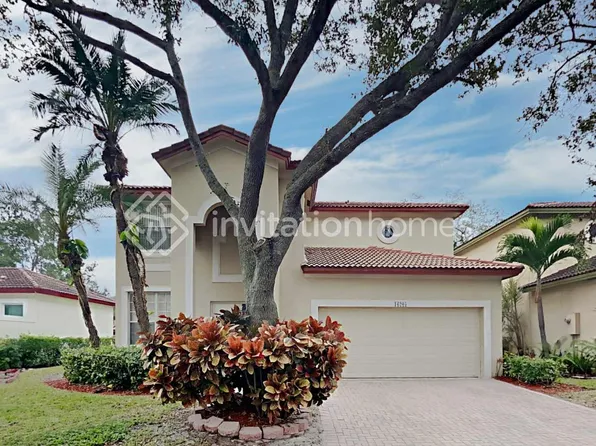16203 Opal Creek Dr, Fort Lauderdale, FL 33331