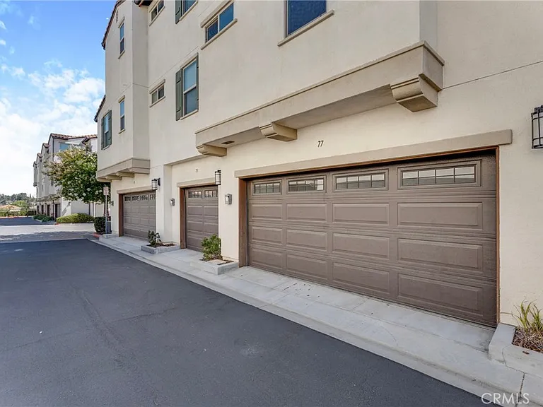 77 Jensen Ct — Photo 24