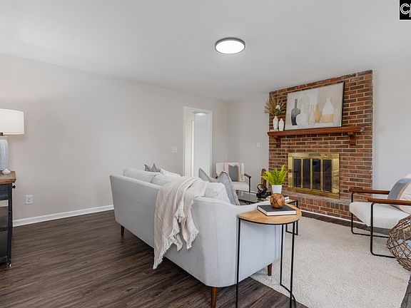 4th image of 123 Brent Ford Rd