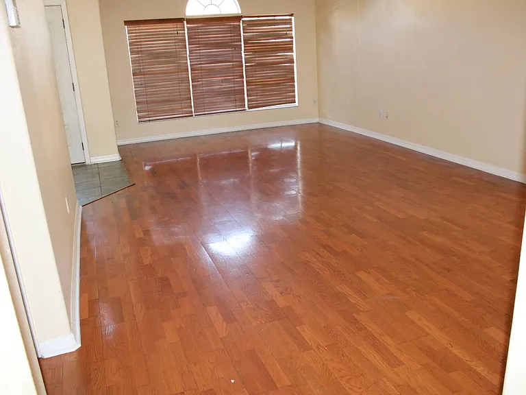 353 Heather Hills Dr — Photo 15