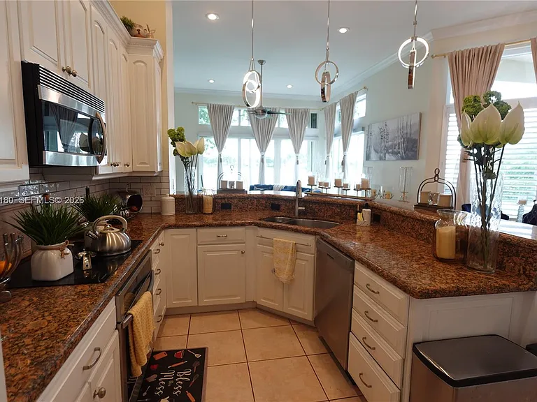 512 NW 120th Dr — Photo 79
