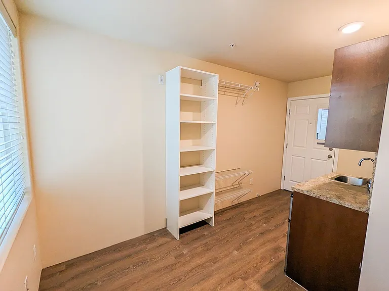 Vision 5 Apartments — Photo 38