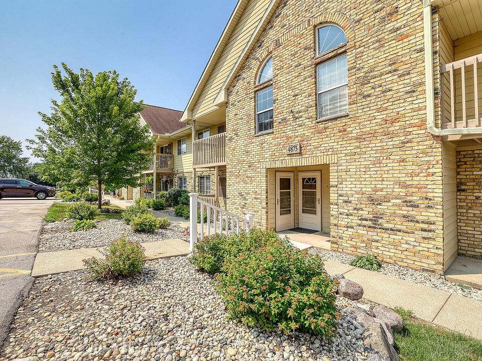 1st image of 4875 Easy STREET #5
