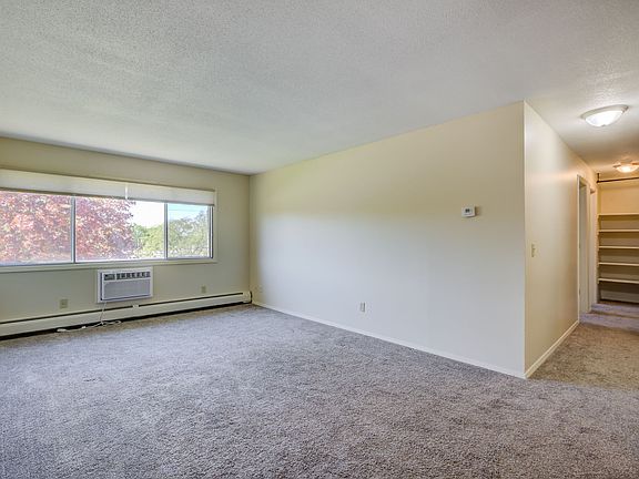 5th image of 1619 73rd Ave NE APT 201