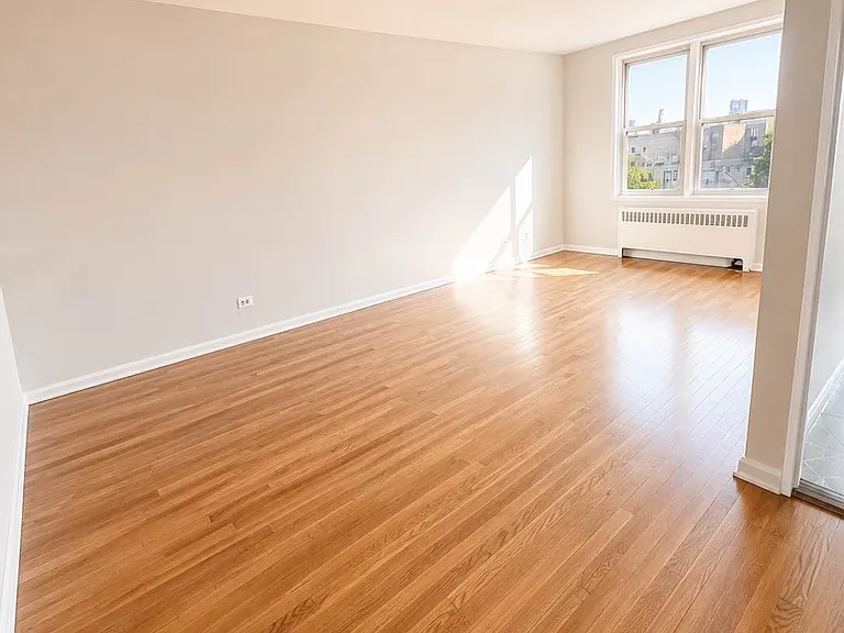 2255 Cruger Ave #5D — Photo 2