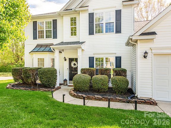 2nd image of 2536 Sandy Ridge Ln