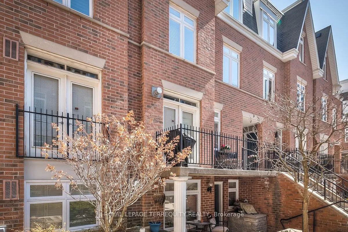 Building Photo - 106 Redpath Ave #18