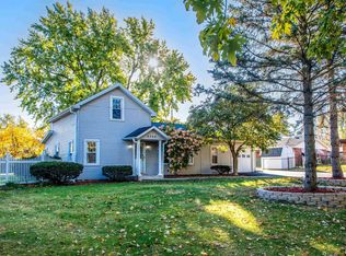 6304 N Sheridan Rd, Peoria, IL 61614