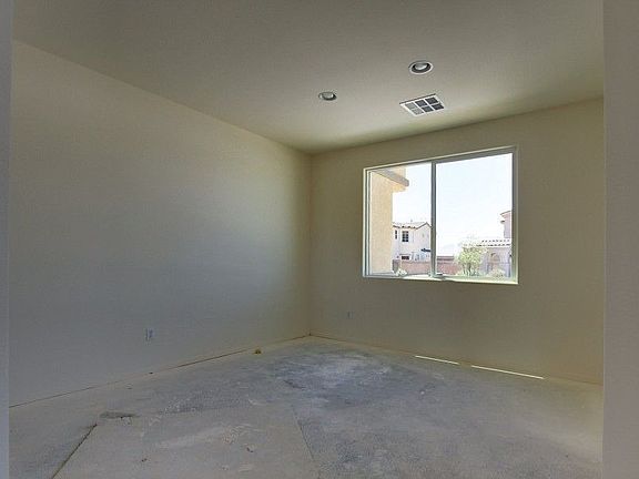 5th image of 8132 Redbud Vine St