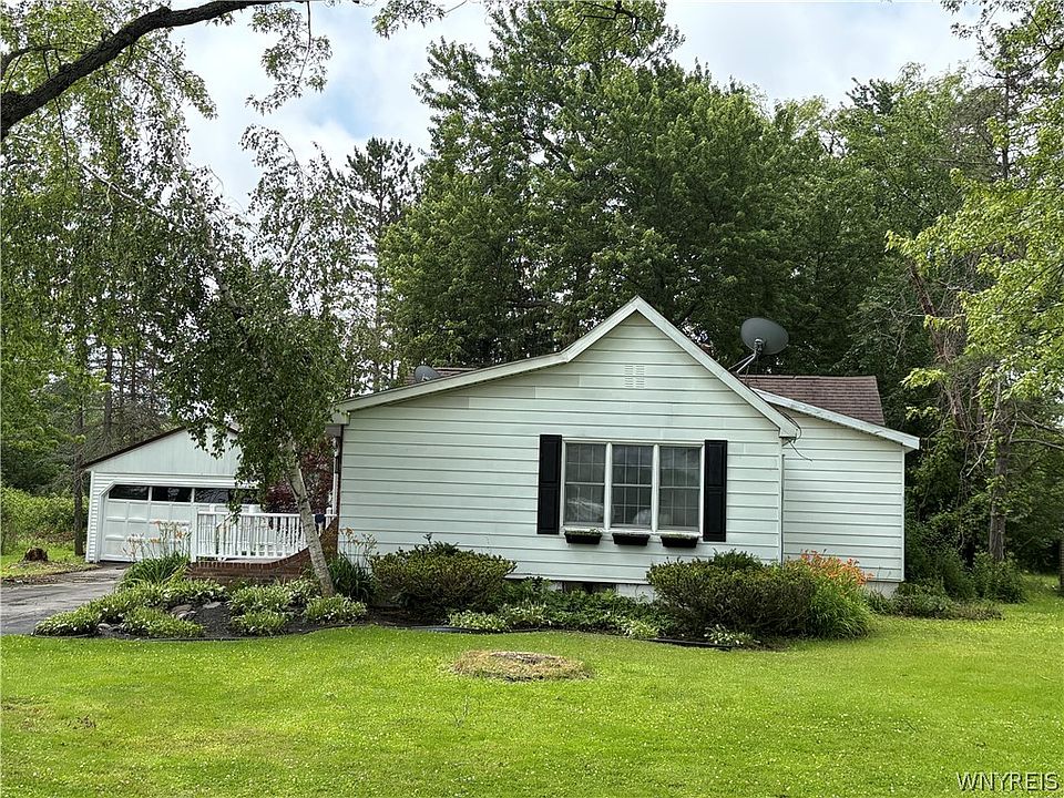 1st image of 2310 Bowen Rd