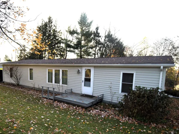 494 Tyrone Rd, Morgantown, WV 26508