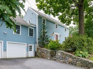 96 Floral St, Shrewsbury, MA 01545