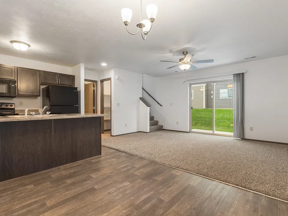 Willows Edge Commons