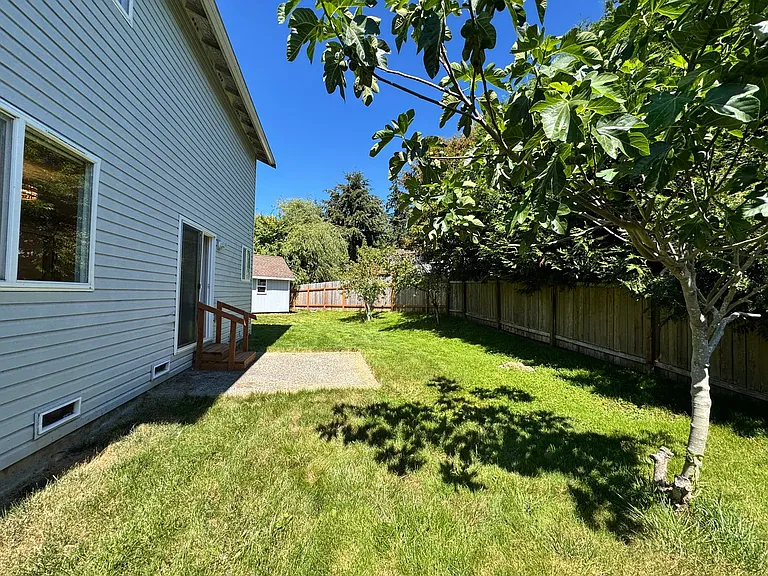 1108 Maddox Creek Ln — Photo 29
