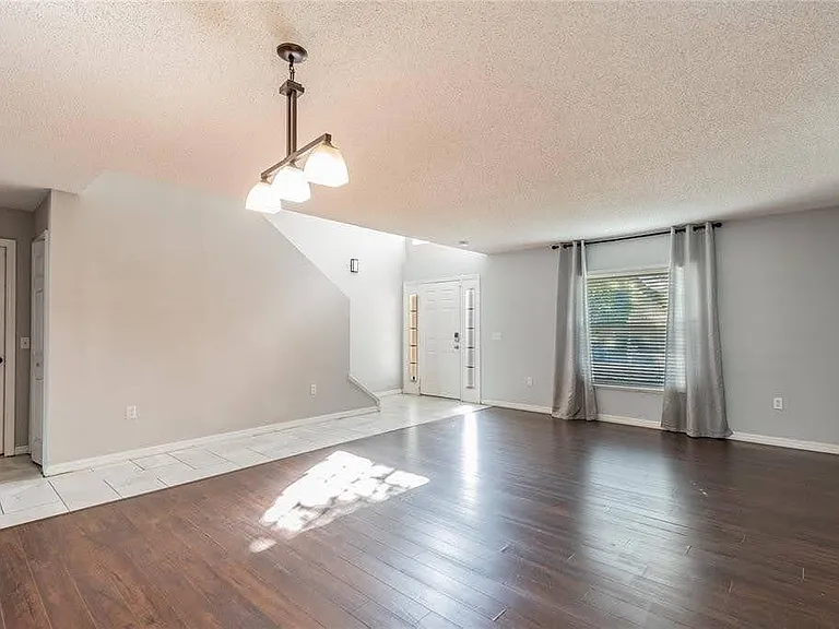 30321 Rattana Ct — Photo 7