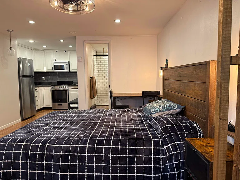 42 Willow Wood Sq — Photo 13