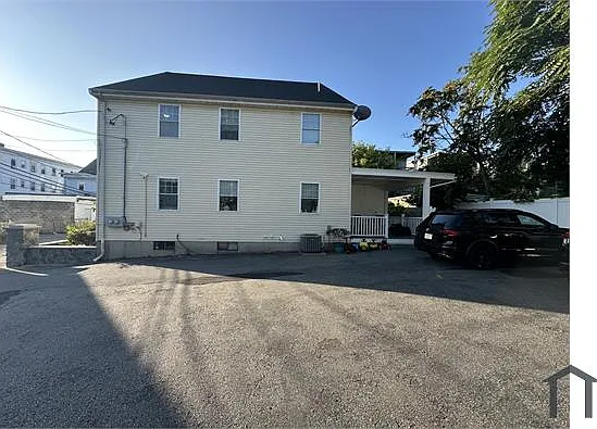 5 bed, 1632 sqft, $4,000 — Photo 4