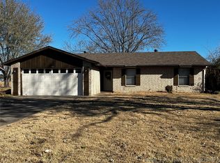 2408 Daniel Blvd, Muskogee, OK 74403